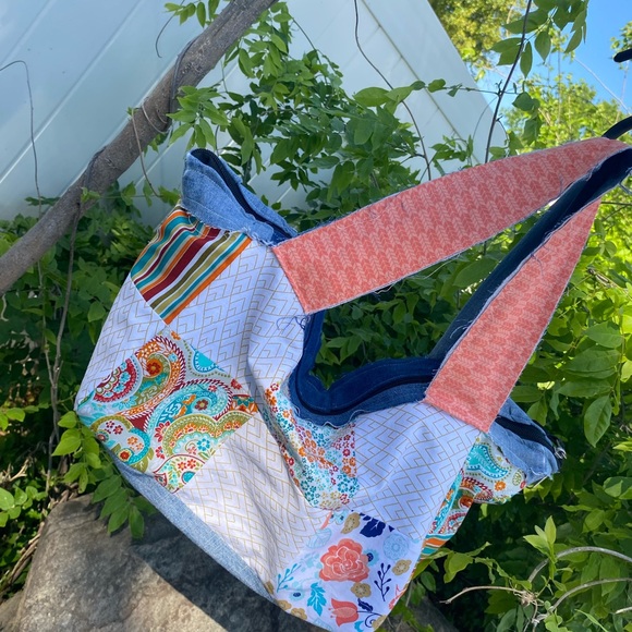 Patchwork Tote - Picture 3 of 10